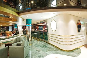 MSC Cruises MSC Splendida La Prua Piano Bar 3.jpg